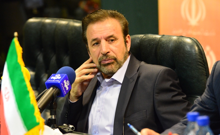 محمود واعظی