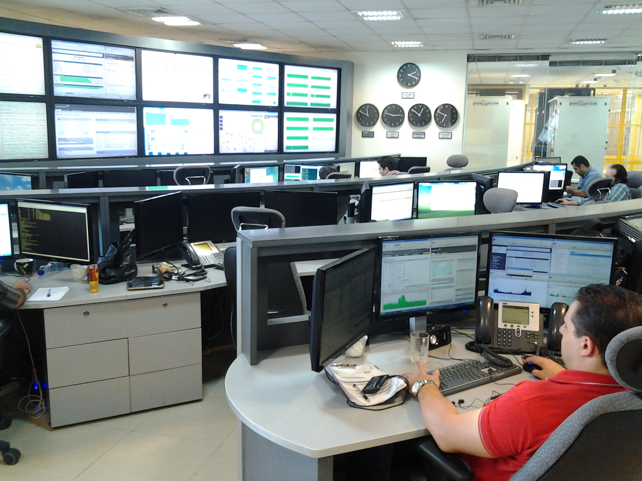 NOC پارس آنلاین