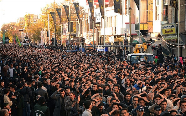جلو‌ه های ناب از شور و شعور حسینی در اجتماع عظیم عزاداران زنجانی 3