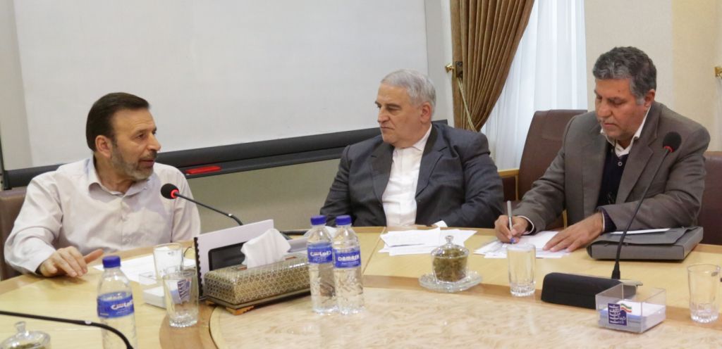وزیر ارتباطات در نشست با مهندس صفدری 1