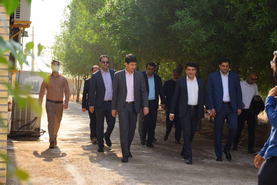 بازدید از کارخانه ارتباط گویا اروند تولید کننده گوشی های GLX
