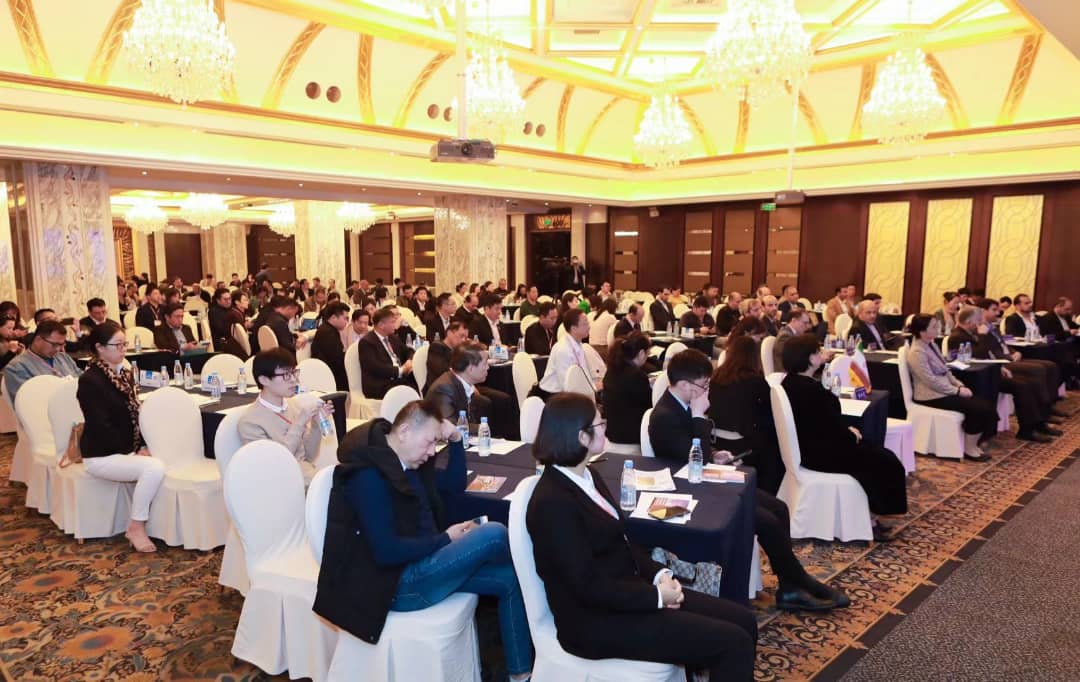 حضور دکتر ستار هاشمی، معاون فناوری و نوآوری در نشست تجاری فناوری ایران - چین