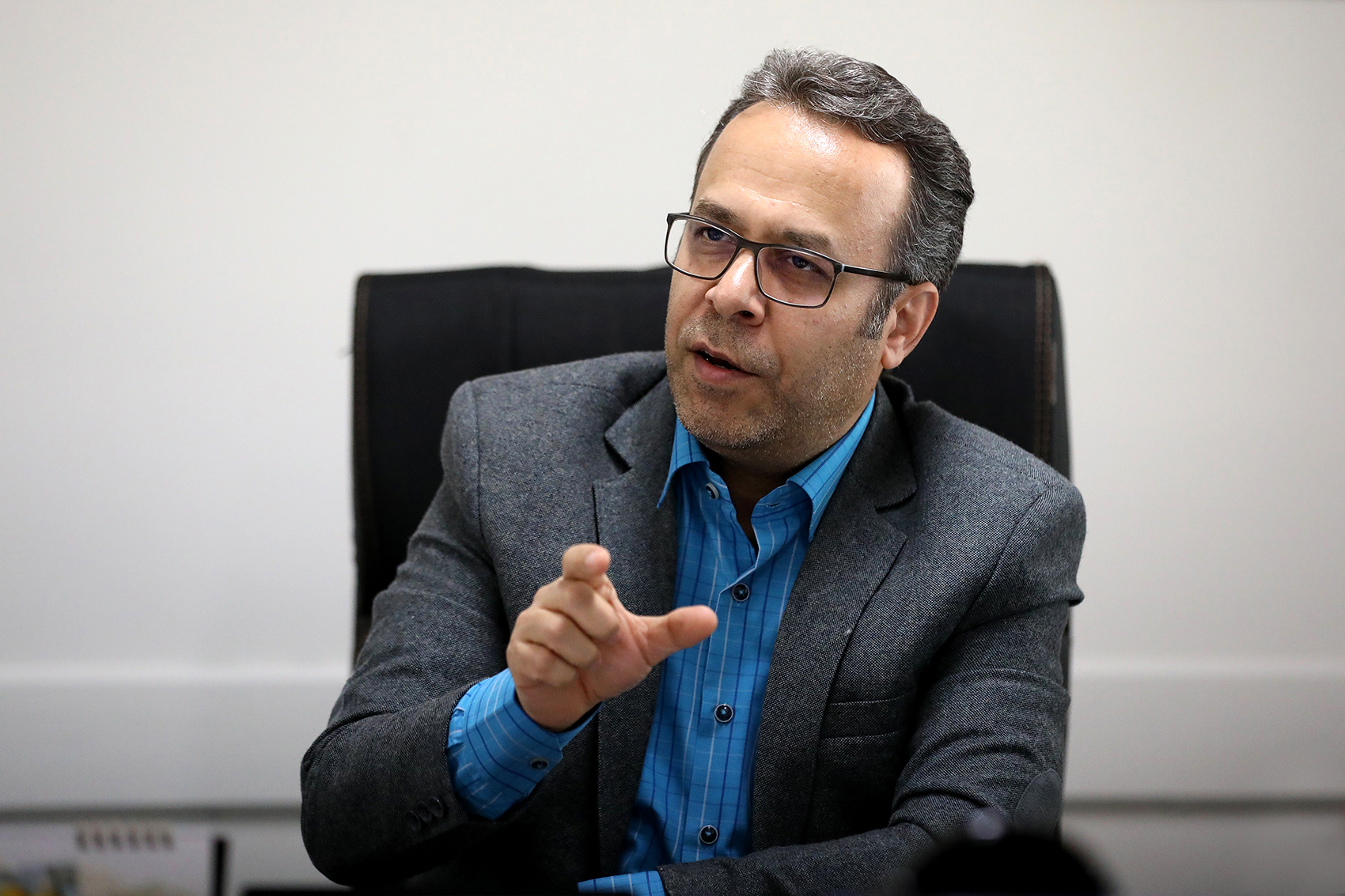 مجید حقی