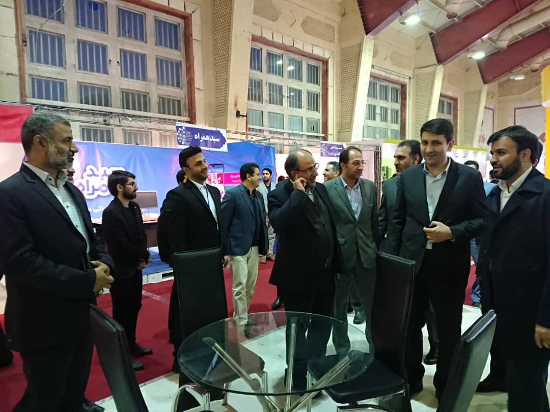 حضور و سخنرانی معاون فناوری و نوآوری در آیین افتتاح نمایشگاه الکامپ قم سال 1398