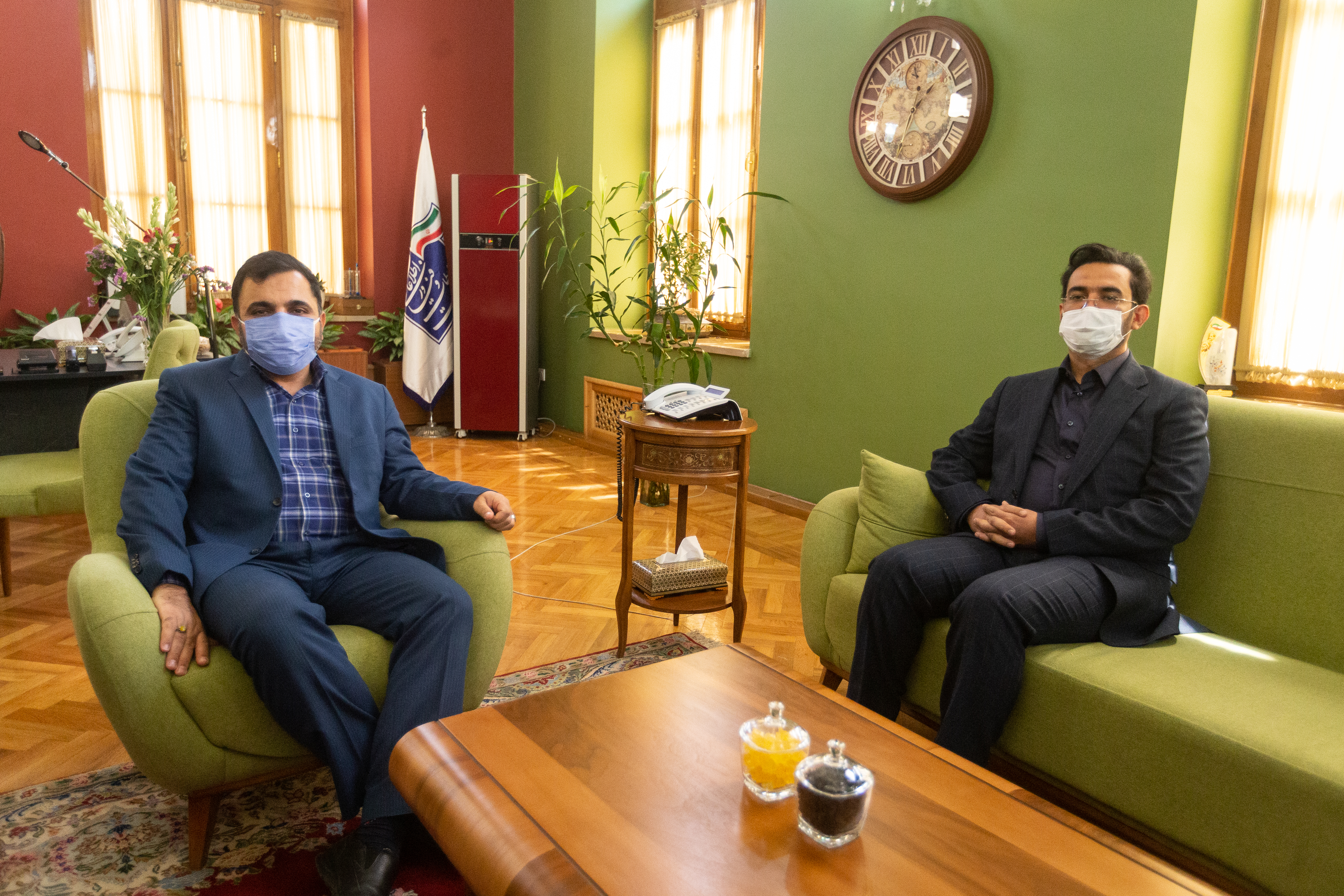 عیسی زارع پور در وزراتخانه