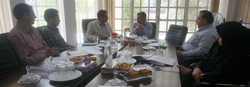 نشست هم اندیشی برای راه اندازی مرکز توانمندسازی و تسهیل گری کسب و کارهای نوپای فاوا در استان